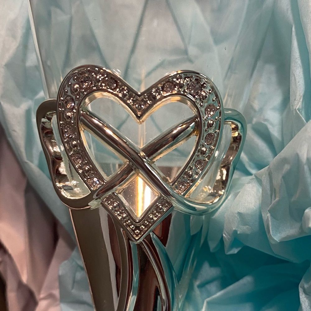 TR Infinity Heart Champagne Flute Set - Picture 4 of 7